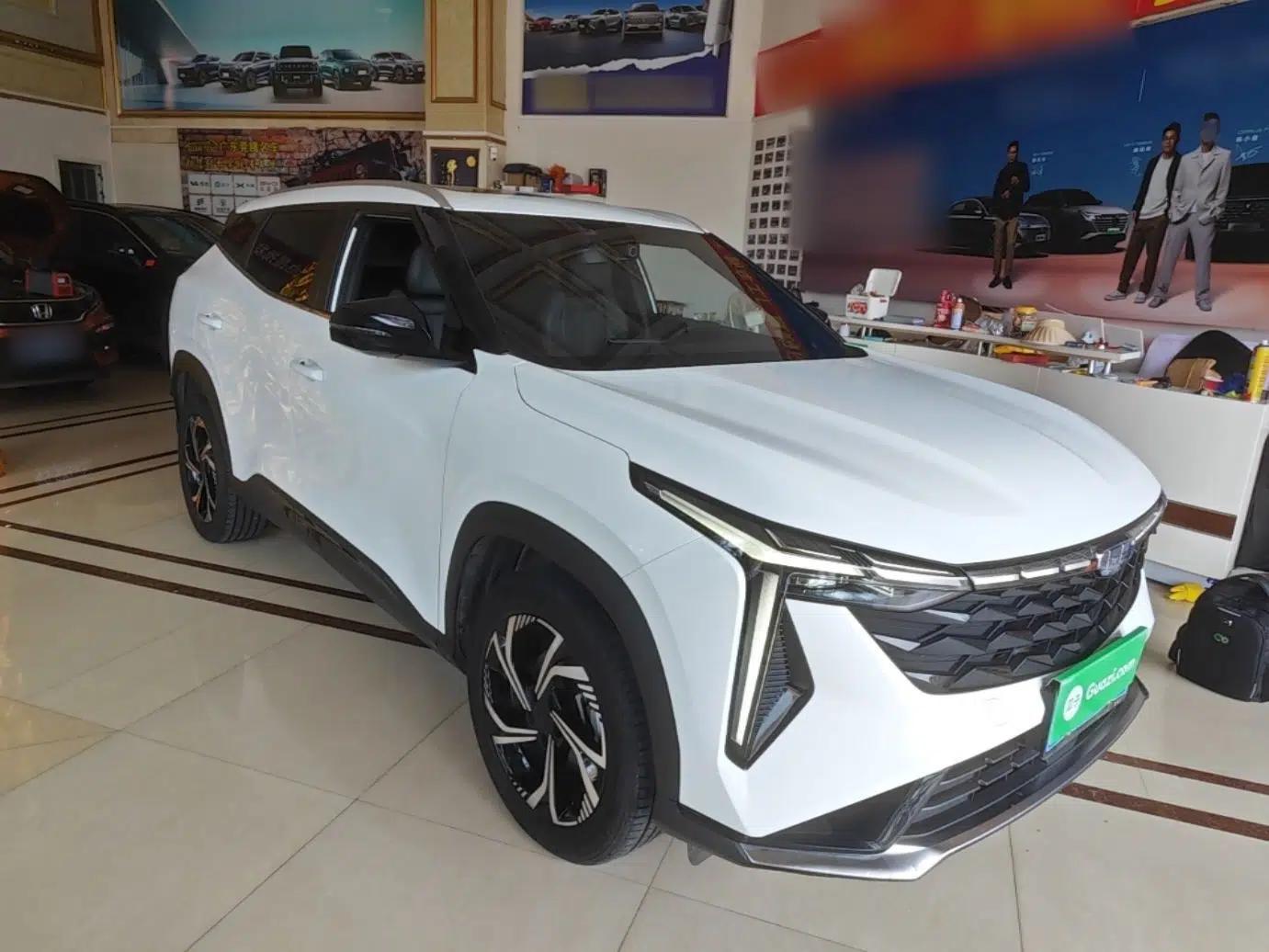 Geely Auto Emgrand X7 Sport 2023 Boyue COOL 1.5TD Smart Connectivity Model — миниатюра 3