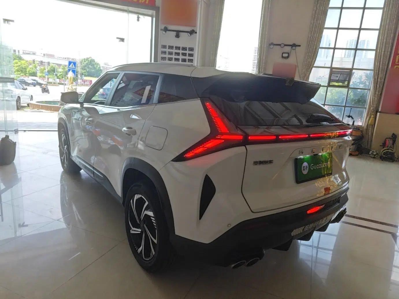 Geely Auto Emgrand X7 Sport 2023 Boyue COOL 1.5TD Smart Connectivity Model — миниатюра 4