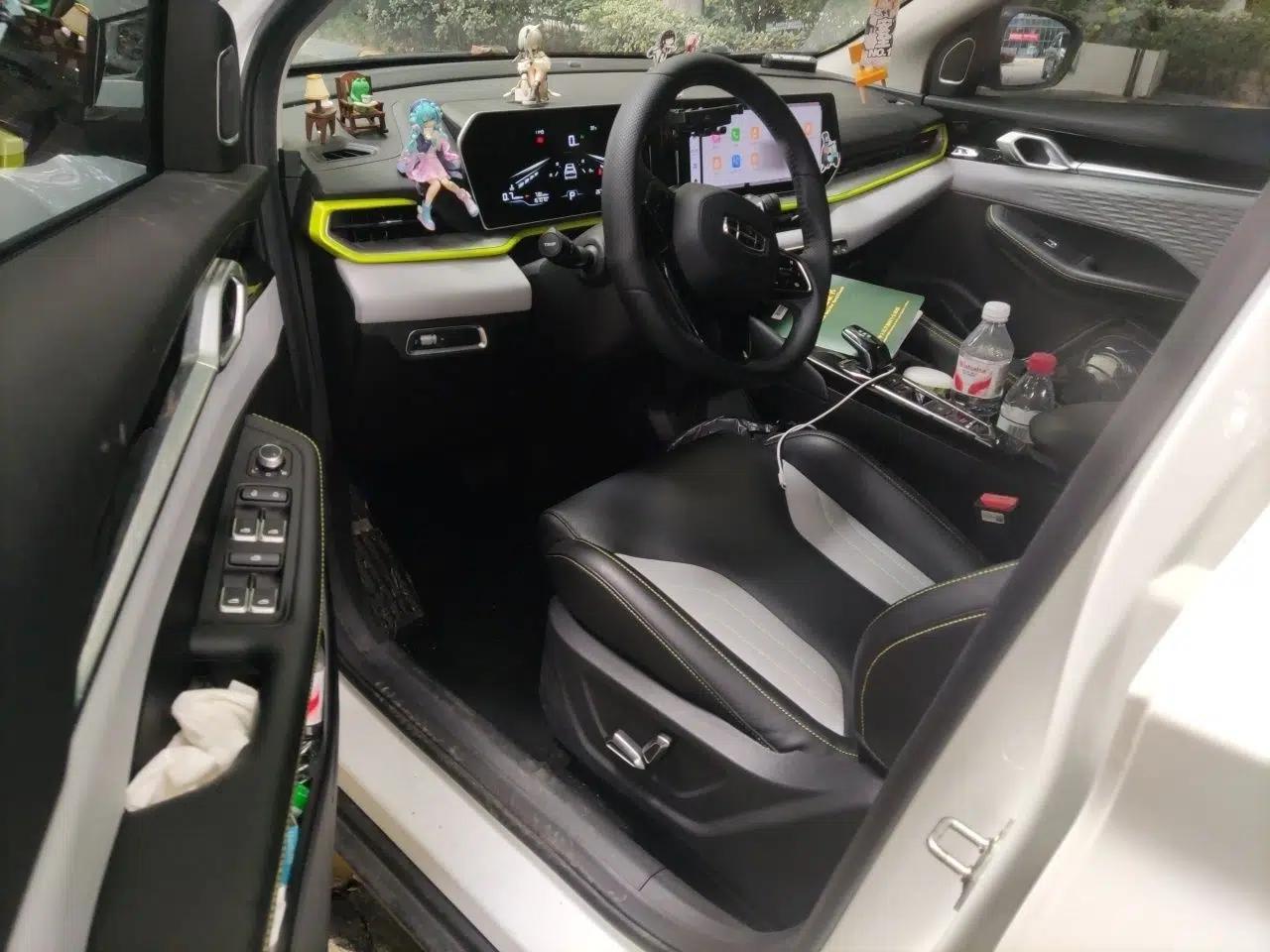 Geely Auto Coolray 2023 Bin Yue COOL 1.5TD DCT Champion Edition — миниатюра 16