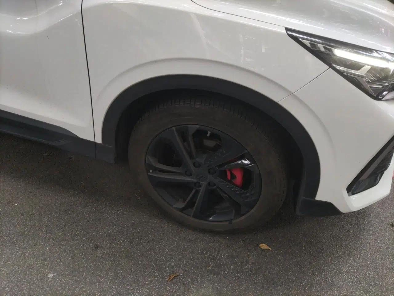 Geely Auto Coolray 2023 Bin Yue COOL 1.5TD DCT Champion Edition — миниатюра 8