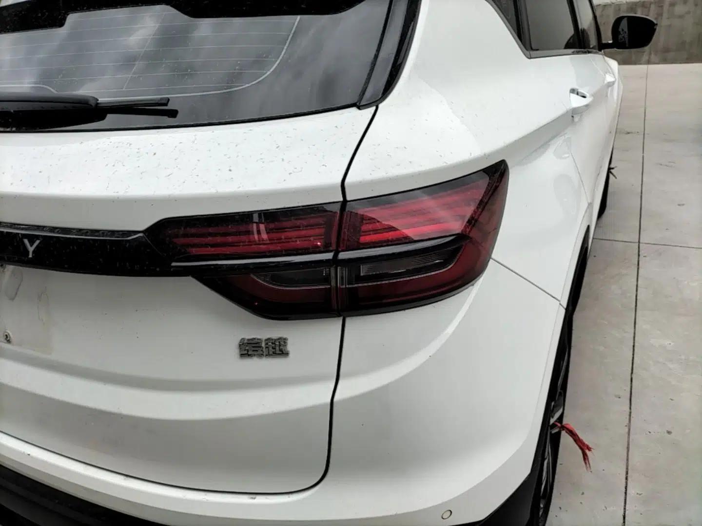 Geely Auto Coolray 2021 1.4T DCT Diamond Edition — миниатюра 9