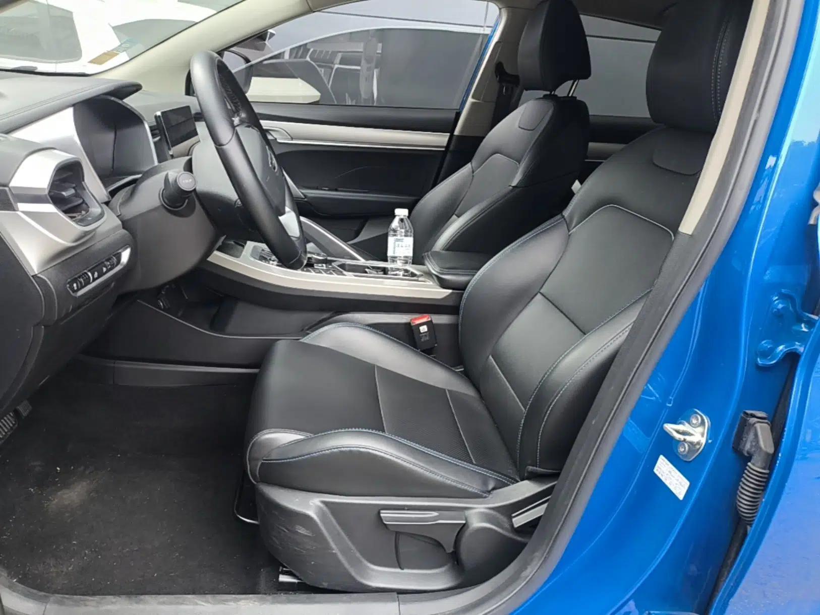 Geely Auto Coolray New Energy 2020 1.5T ePro Higher — миниатюра 22