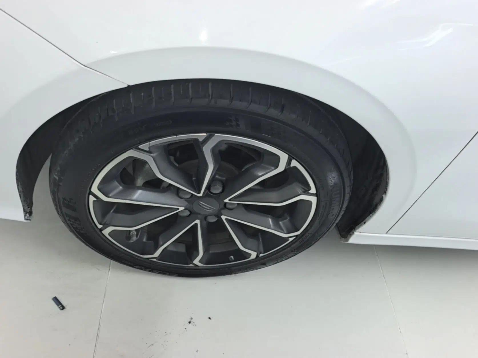 Geely Auto Binray 2021 1.4T CVT Asian Games Edition — миниатюра 10