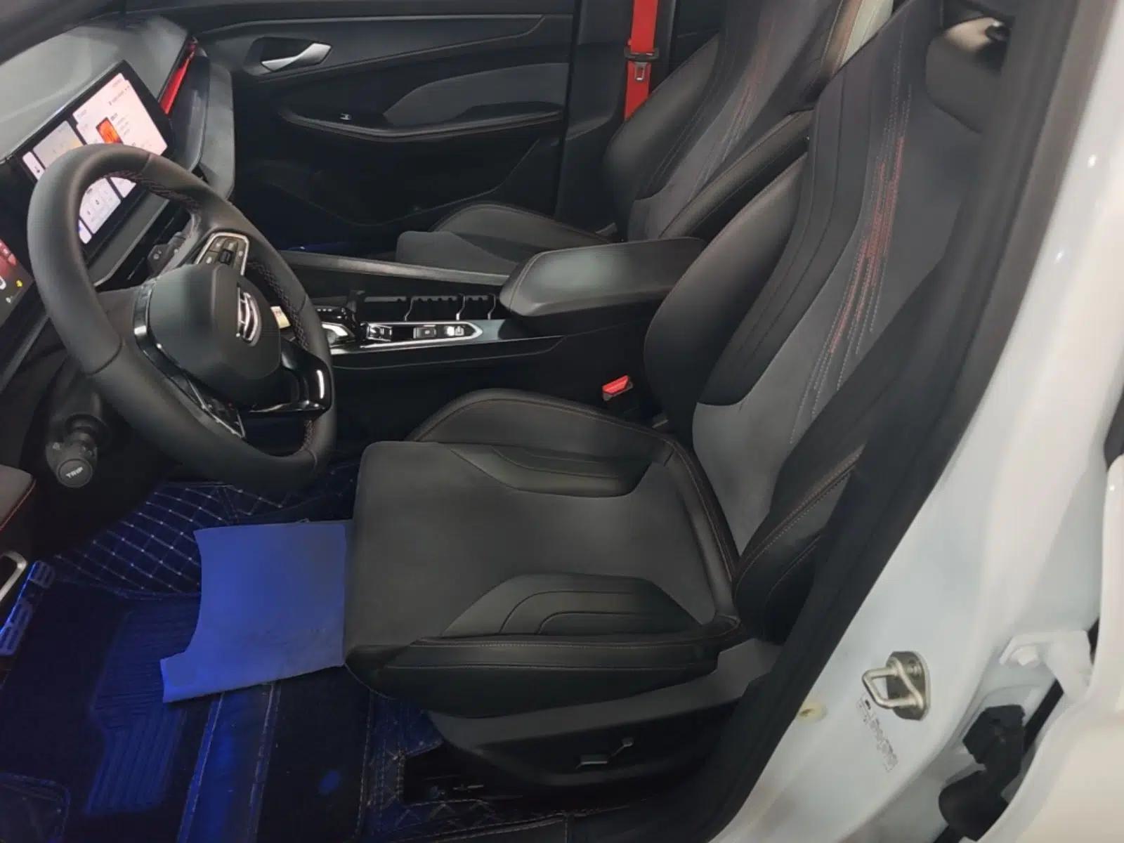 Geely Auto Binray 2022 Binrui COOL 1.5T DCT Electric Edition — миниатюра 17