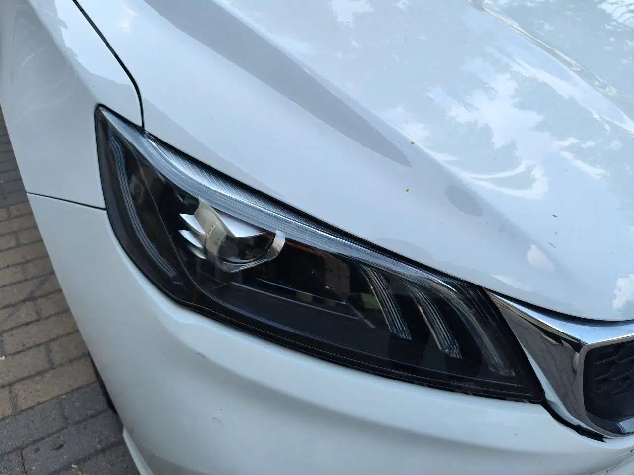 Geely Auto Binray 2021 1.4T CVT Asian Games Edition — миниатюра 7
