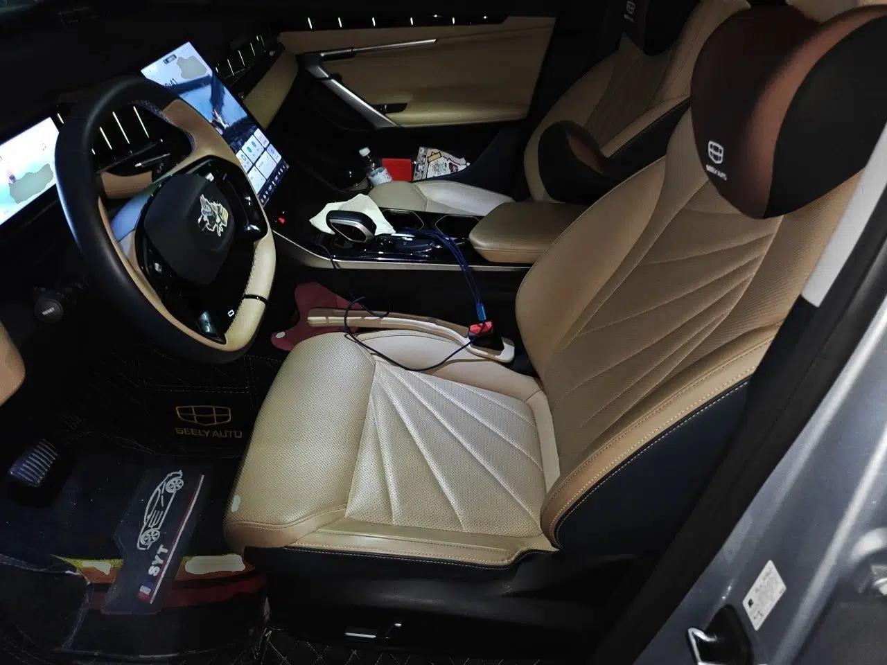Geely Auto FX11 2024 1.5TD DCT Prestige Edition — миниатюра 15