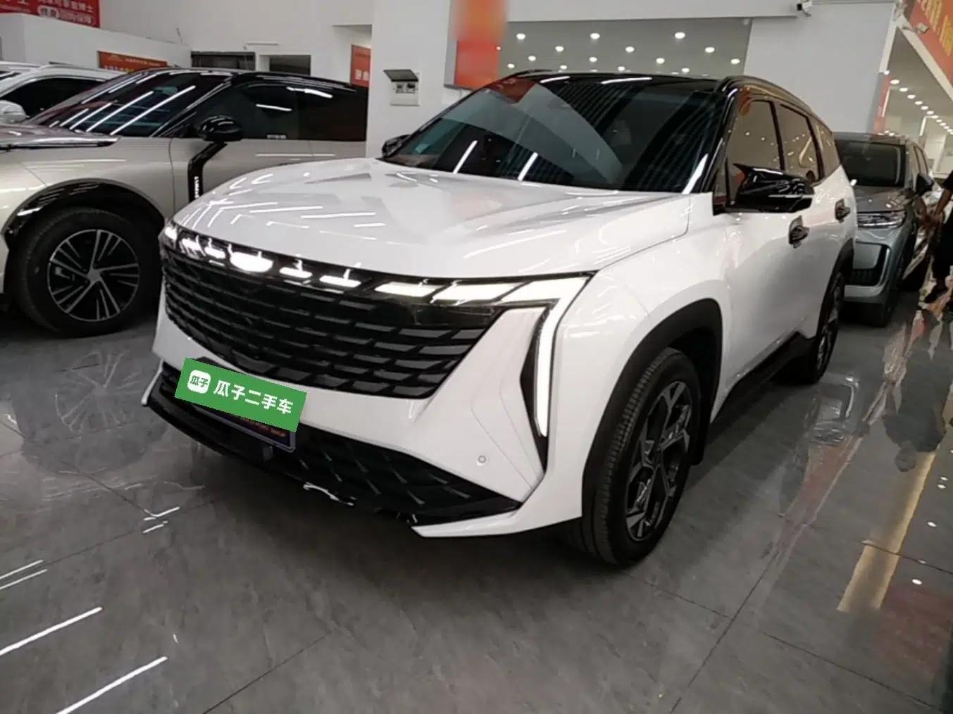 Geely Auto FX11 2024 1.5TD DCT Prestige Edition — миниатюра 1