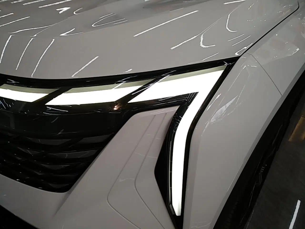 Geely Auto FX11 2024 1.5TD DCT Prestige Edition — миниатюра 8