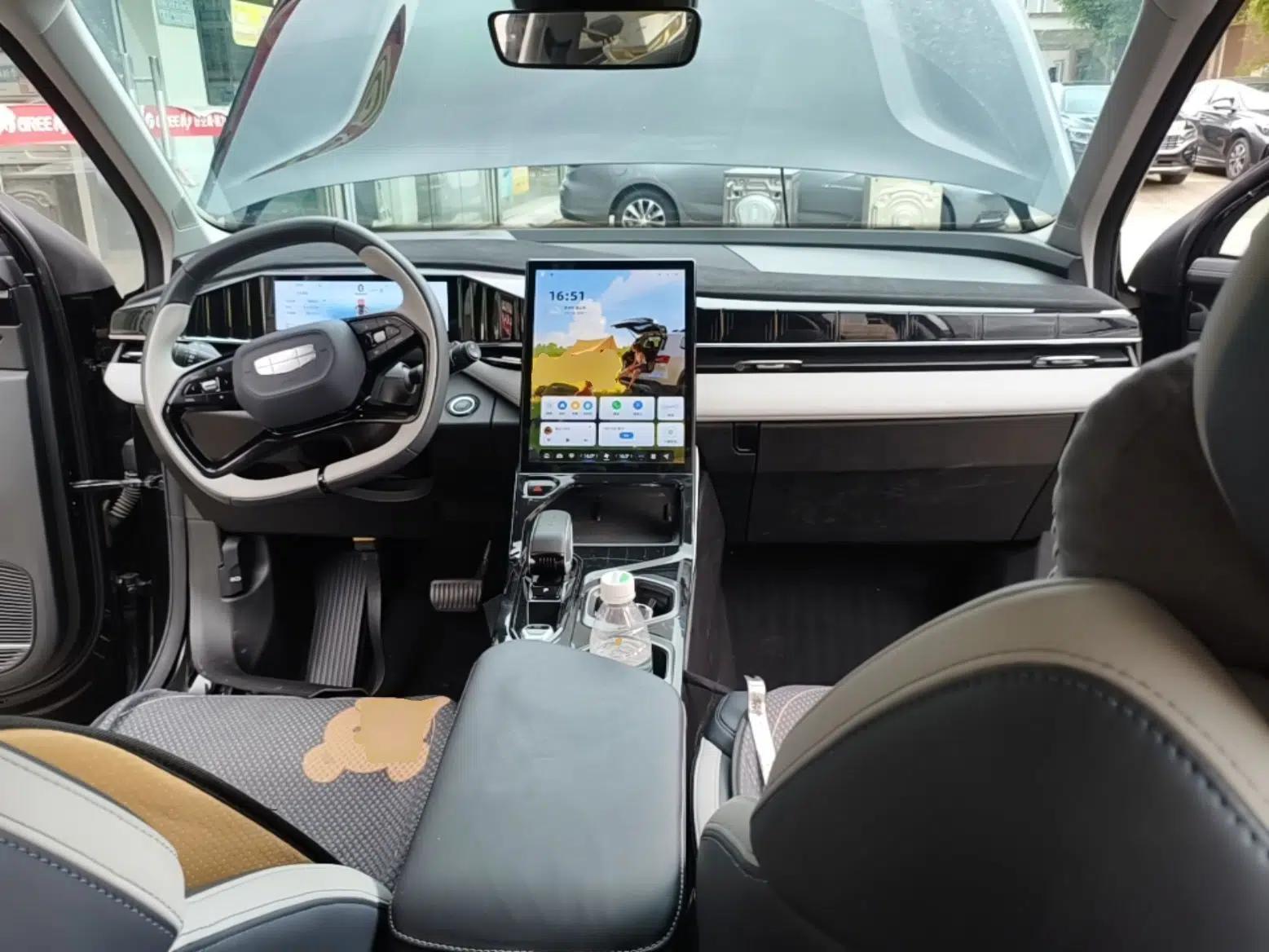 Geely Auto FX11 2023 1.5TD DCT Glory Edition — миниатюра 12