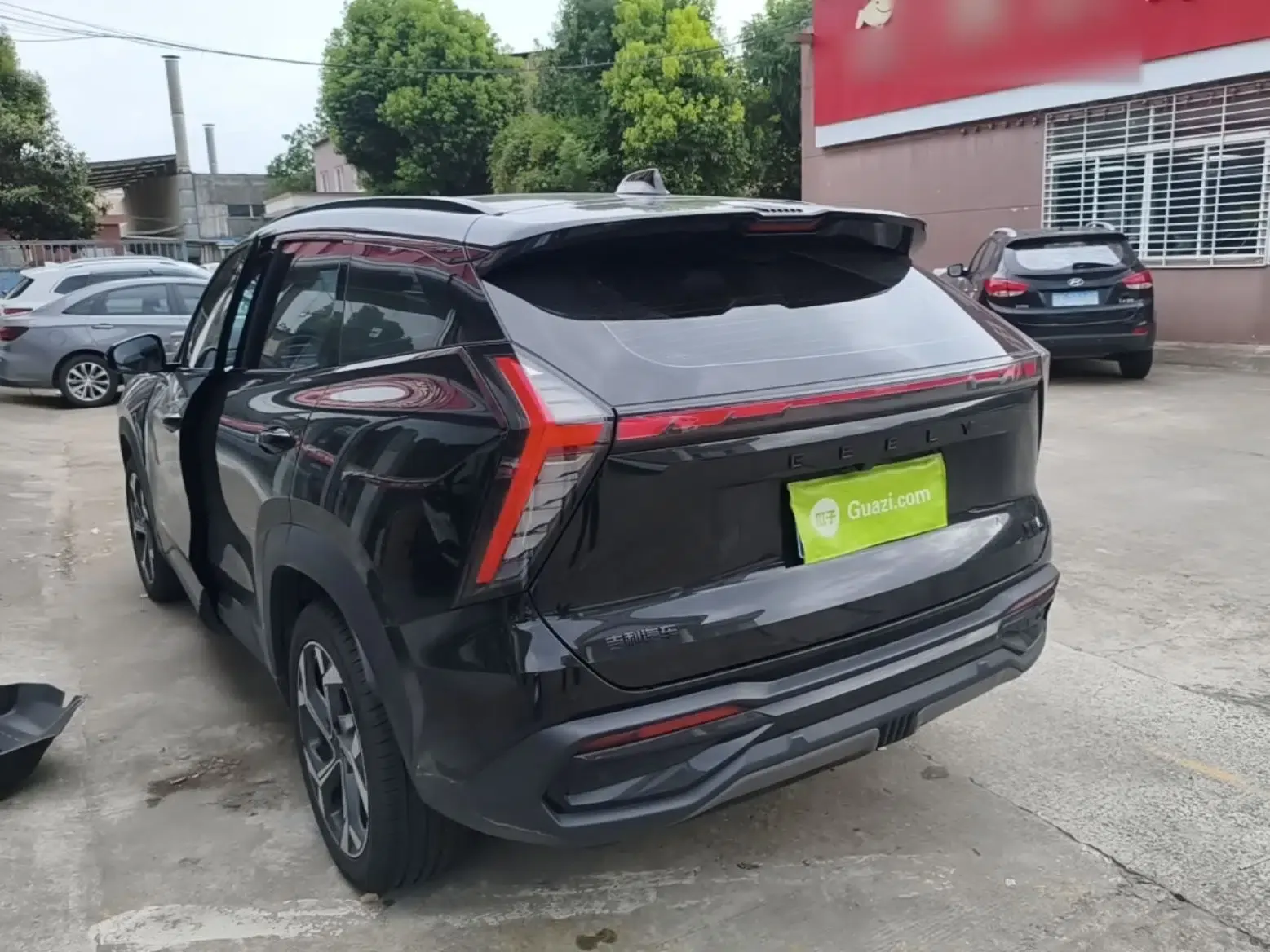Geely Auto FX11 2023 1.5TD DCT Glory Edition — миниатюра 4