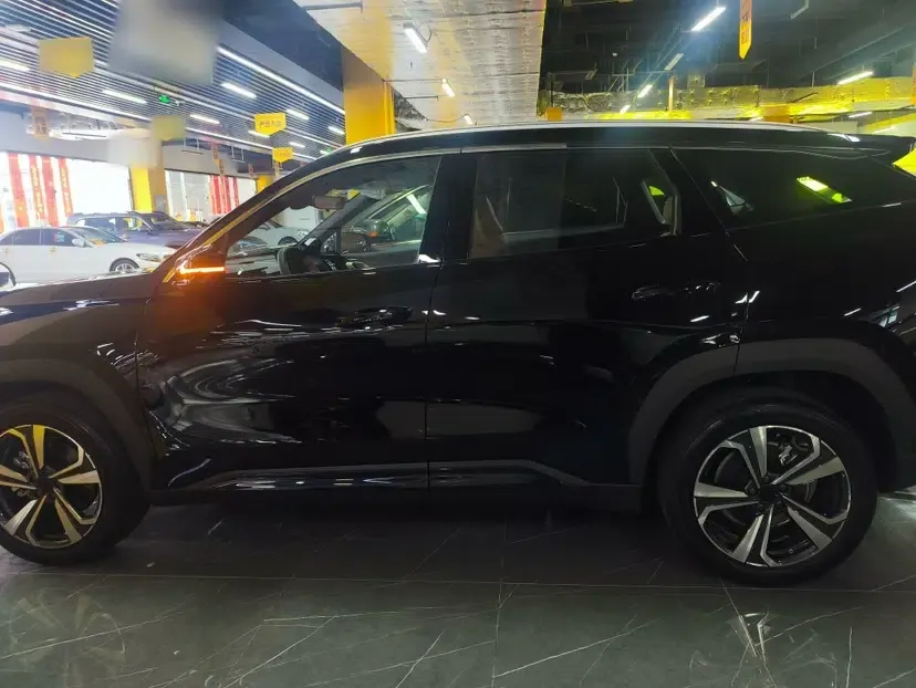 Geely Auto FX11 2025 4th Generation 1.5TD DCT - Shanhe — миниатюра 2