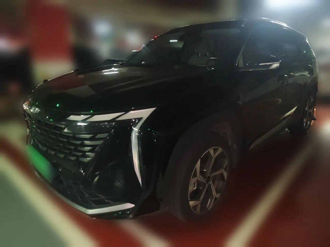 Geely Auto FX11 2023 1.5TD DCT Prestige Edition — миниатюра 1