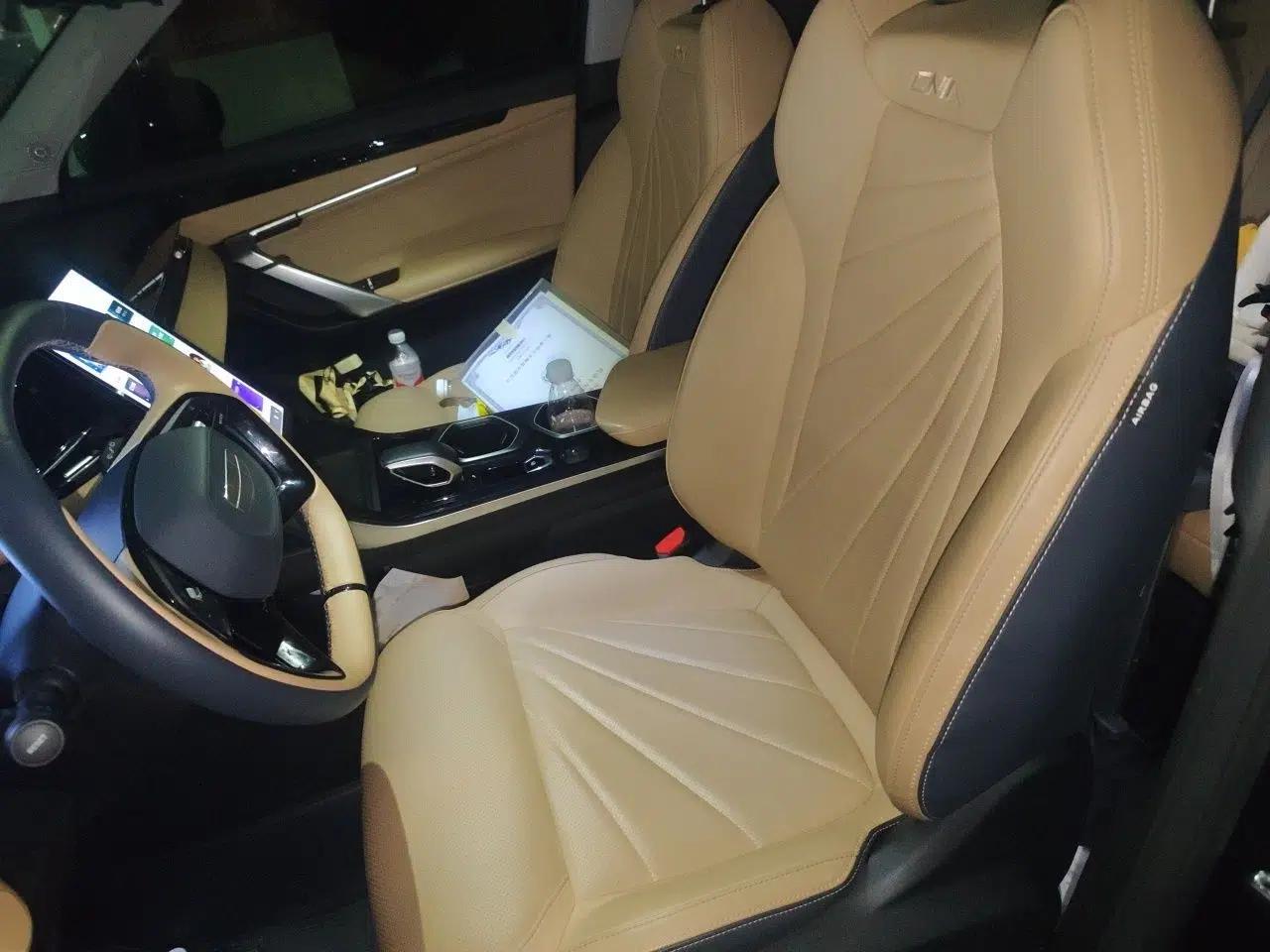 Geely Auto FX11 2023 1.5TD DCT Prestige Edition — миниатюра 15