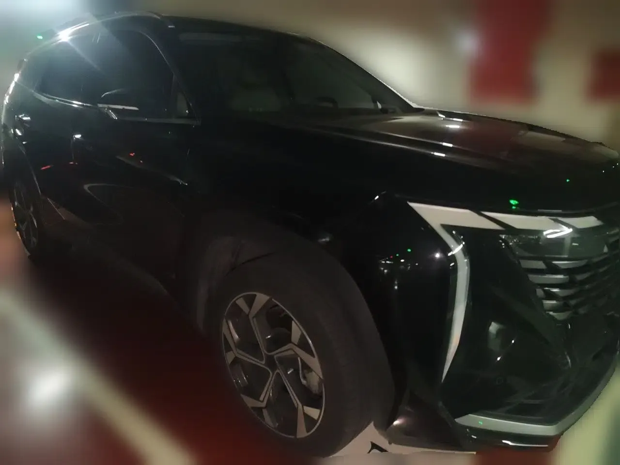 Geely Auto FX11 2023 1.5TD DCT Prestige Edition — миниатюра 3