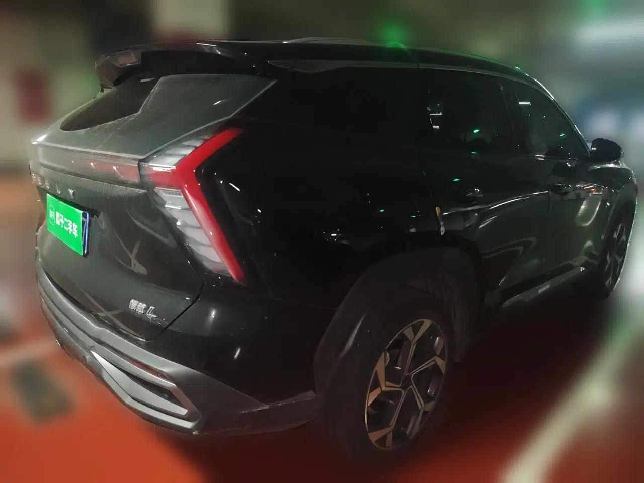 Geely Auto FX11 2023 1.5TD DCT Prestige Edition — миниатюра 6
