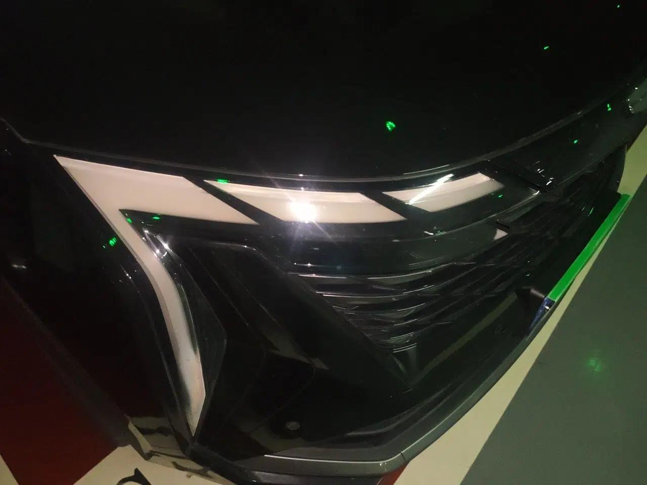 Geely Auto FX11 2023 1.5TD DCT Prestige Edition — миниатюра 7