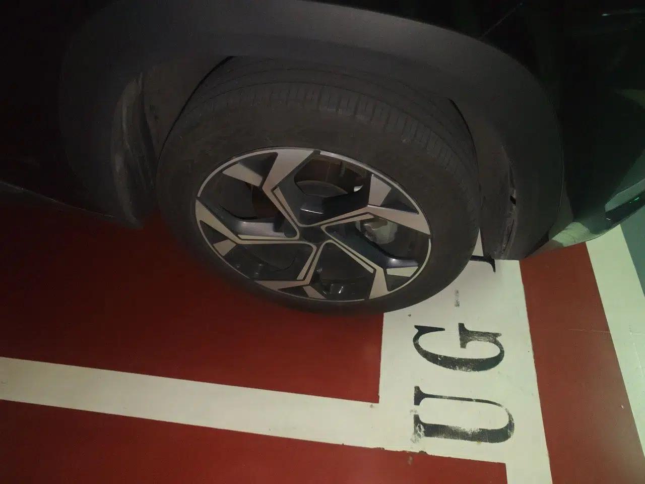 Geely Auto FX11 2023 1.5TD DCT Prestige Edition — миниатюра 8