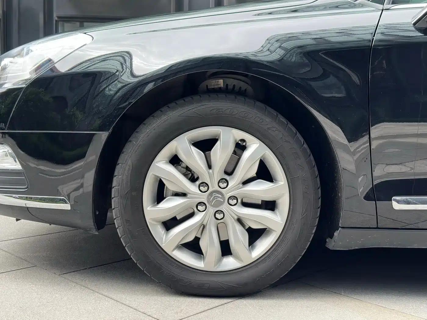 Citroën C5 2013 2.3L Automatic Premium Edition — миниатюра 9