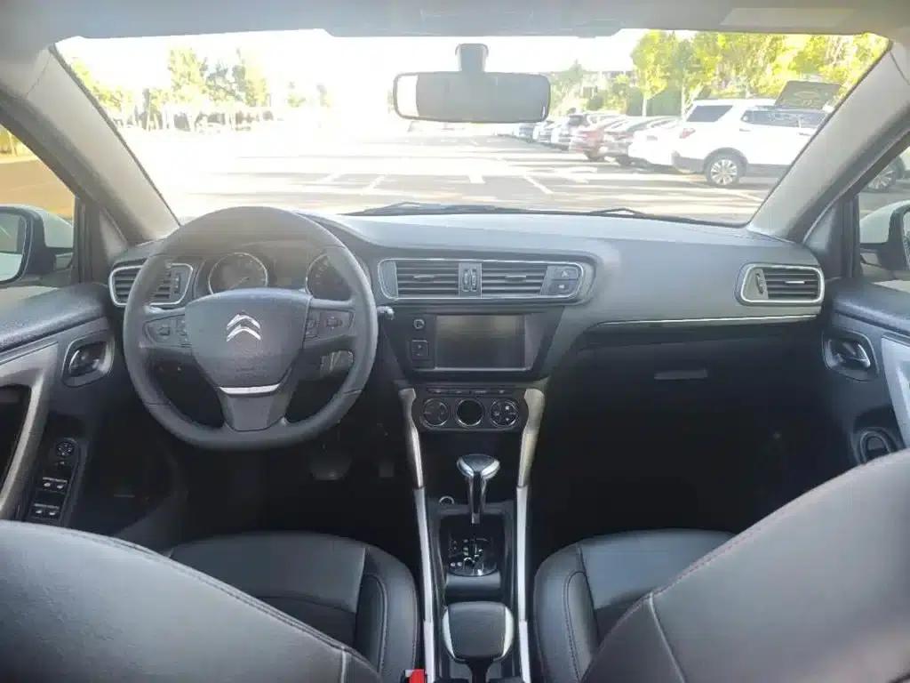 Citroën C3-XR 2015 1.6L Automatic Pioneer Edition — миниатюра 4