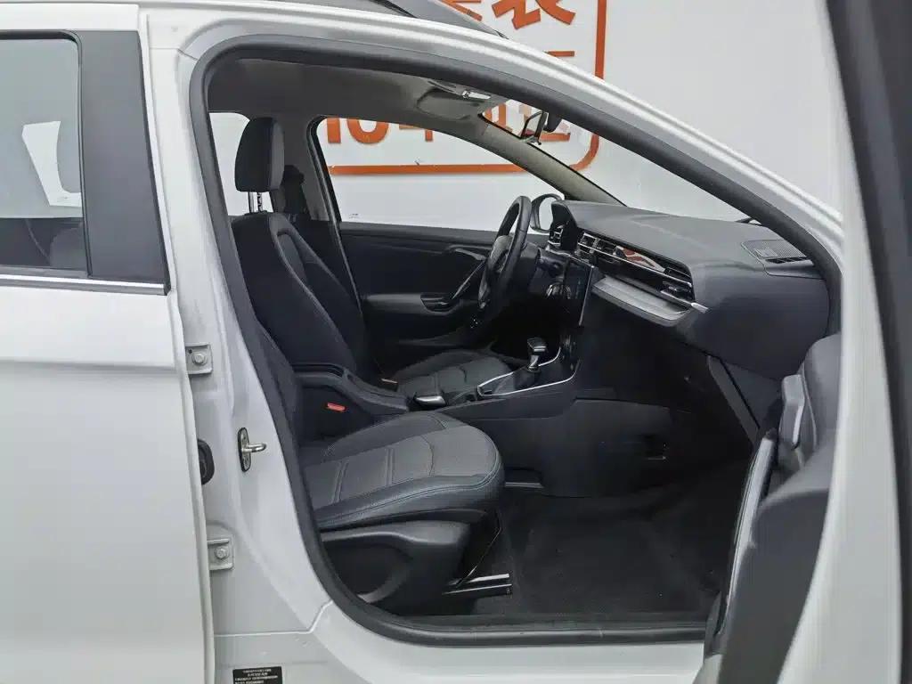 Citroën C3-XR 2021 190THP DCT Premium Edition — миниатюра 23