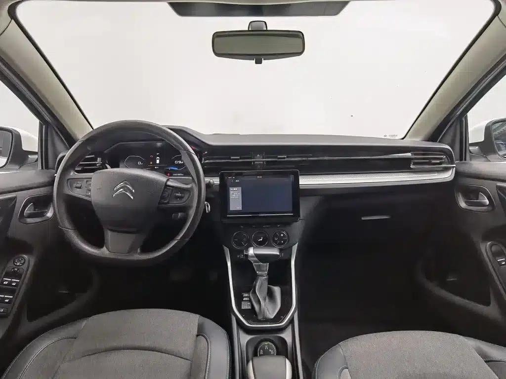 Citroën C3-XR 2021 190THP DCT Premium Edition — миниатюра 5