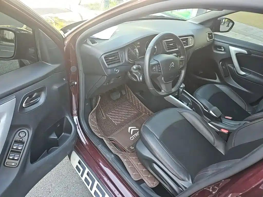 Citroën C3-XR 2015 1.6L Automatic Intelligent — миниатюра 16
