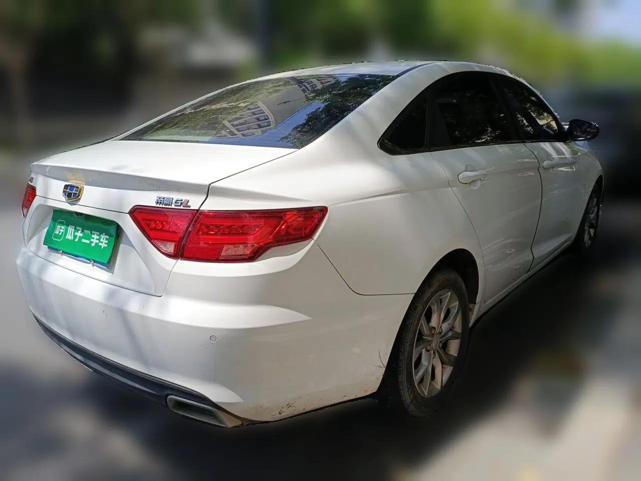 Geely Auto Emgrand GL 2017 1.8L Manual Elite Model — миниатюра 4