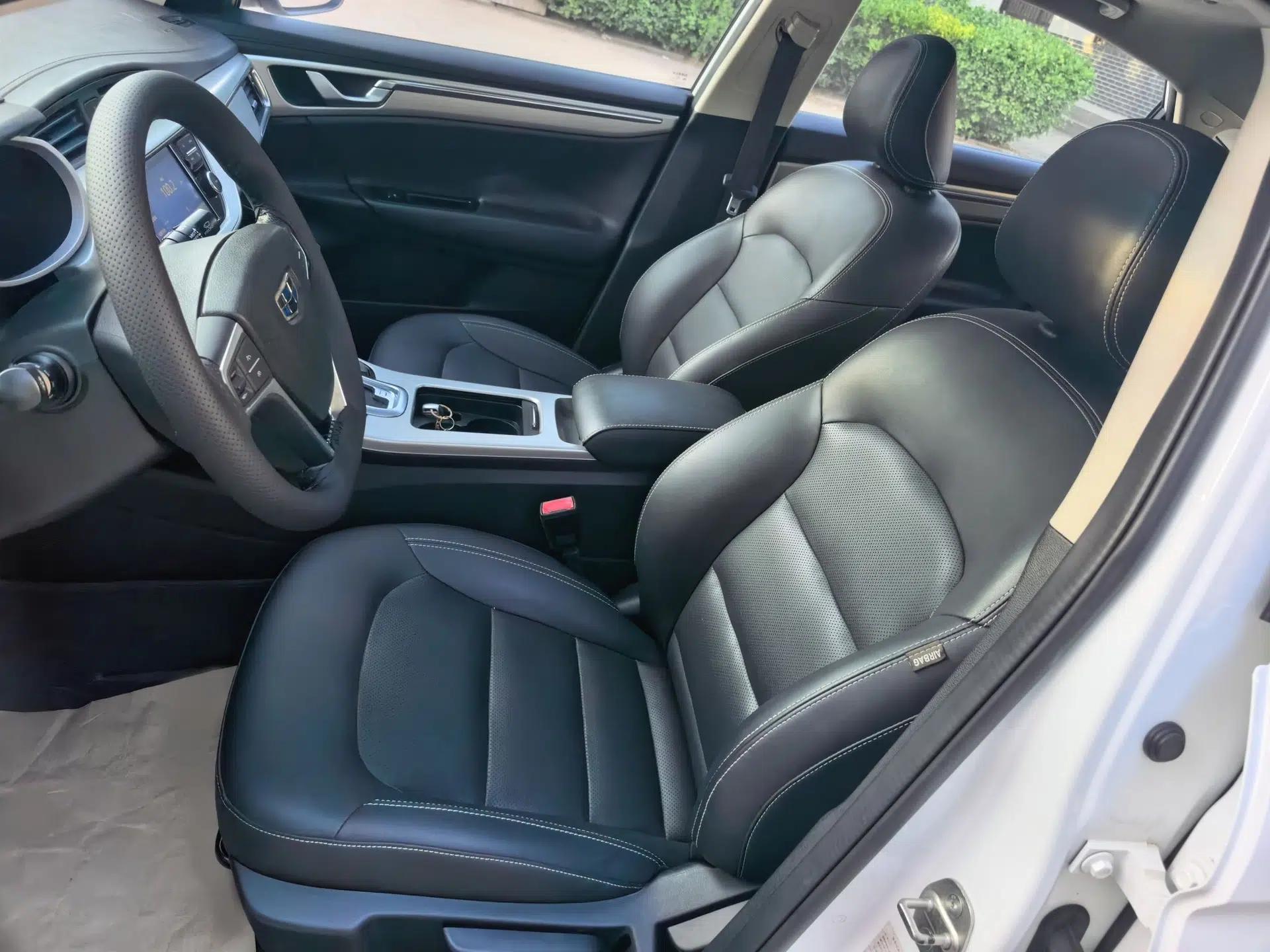 Geely Auto Emgrand GL 2017 1.8L DCT Elite Model — миниатюра 22