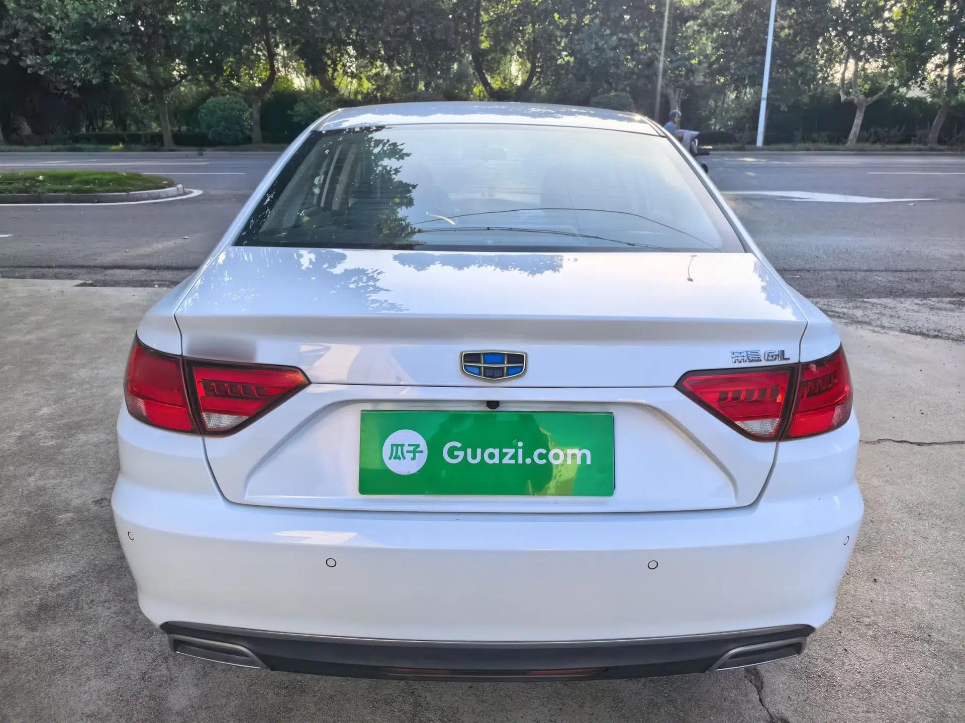 Geely Auto Emgrand GL 2017 1.8L DCT Elite Model — миниатюра 5