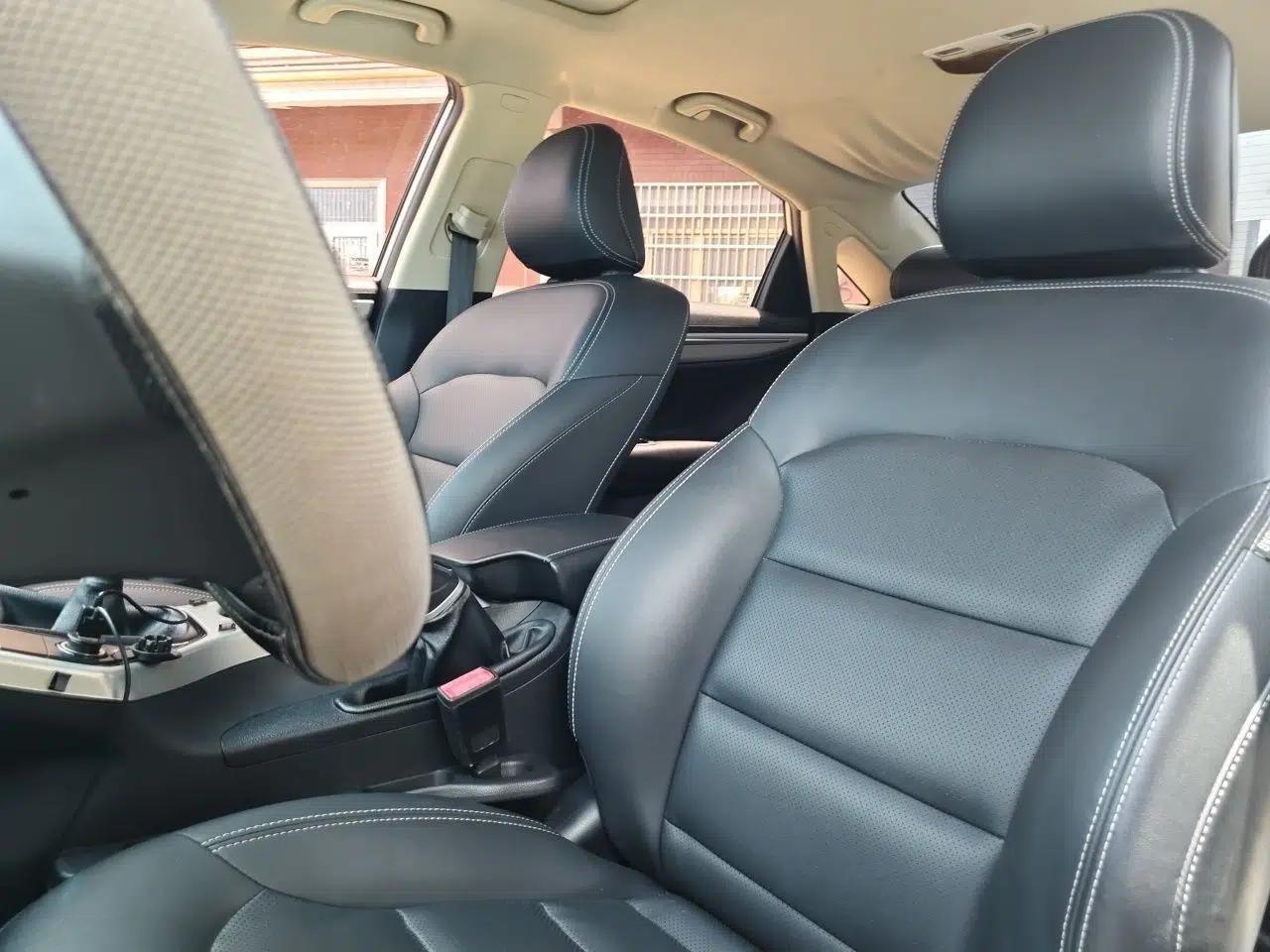 Geely Auto Emgrand GL 2017 1.8L Manual Elite Model — миниатюра 15
