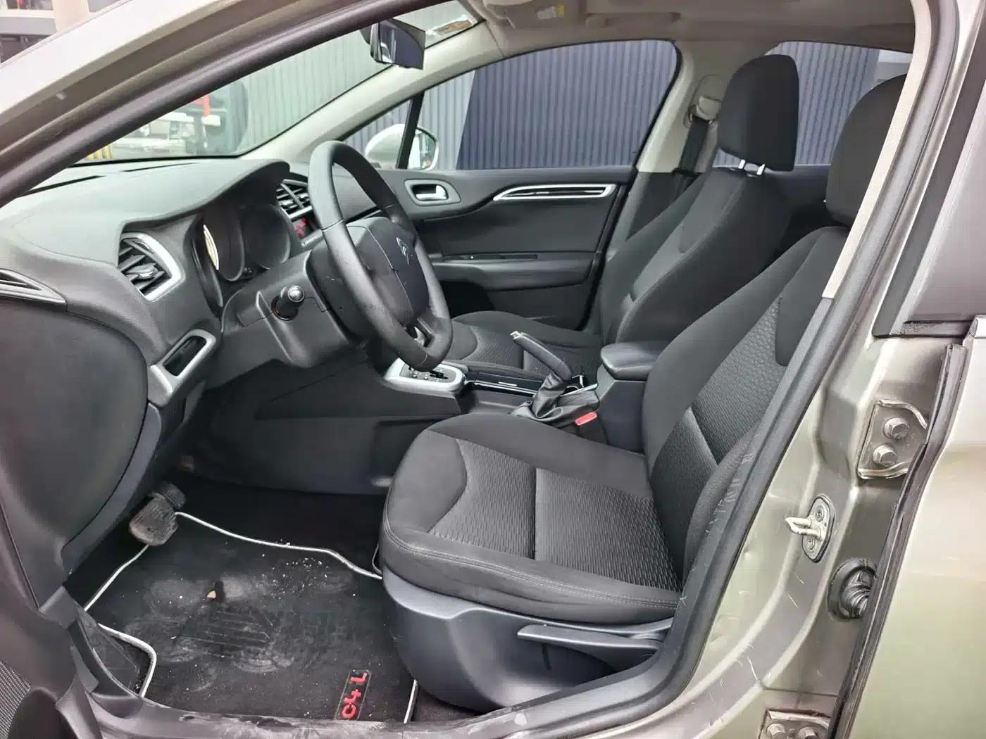 Citroën C4L 2013 1.8L Automatic Enjoy Edition — миниатюра 10