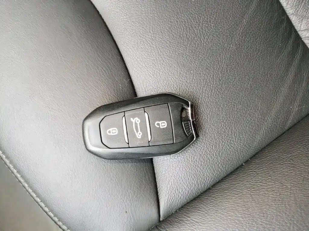 Citroën C4L 2014 1.8L Smart Drive Manual Smart Edition — миниатюра 17