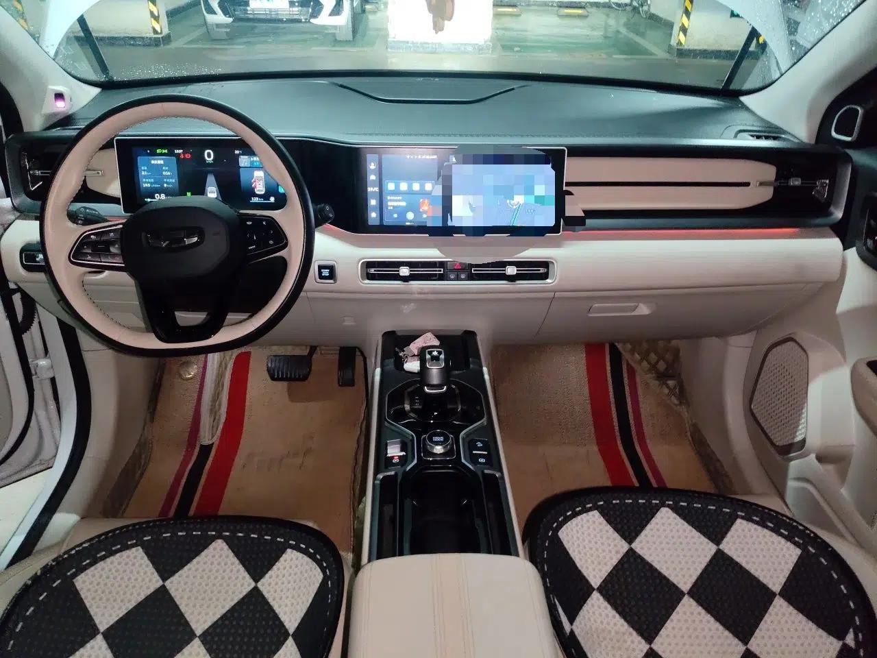 Geely Auto icon 2023 1.5TD Chocolate Luxe Edition — миниатюра 13