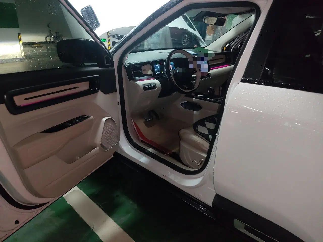 Geely Auto icon 2023 1.5TD Chocolate Luxe Edition — миниатюра 16