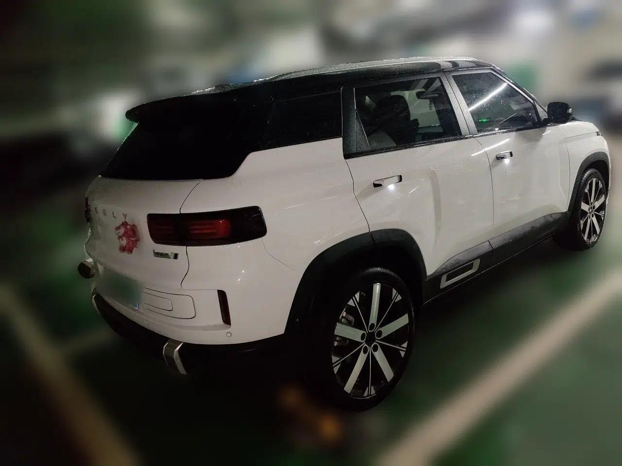 Geely Auto icon 2023 1.5TD Chocolate Luxe Edition — миниатюра 6