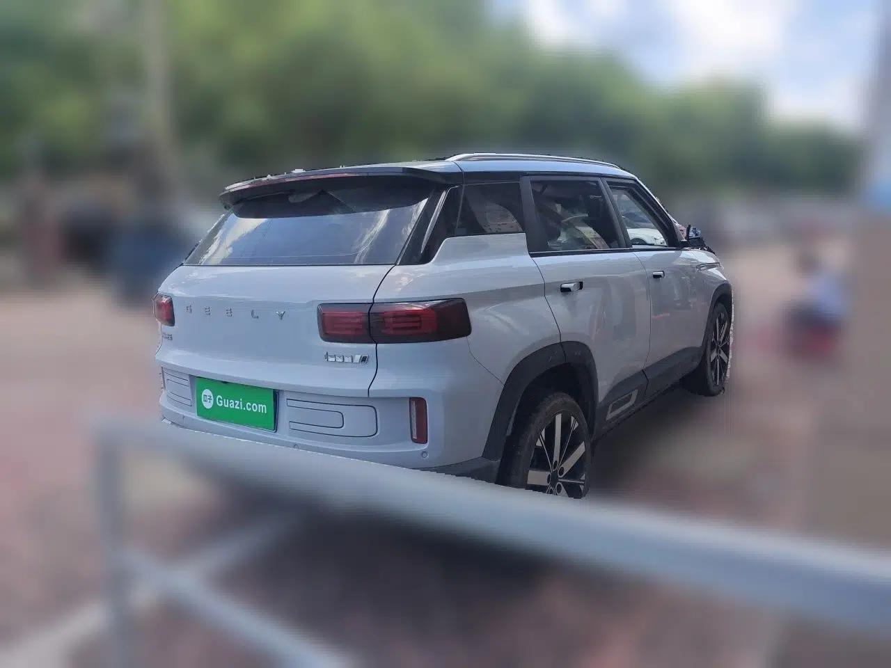 Geely Auto icon 2025 Linglong 1.5TD Ruyi Edition — миниатюра 6