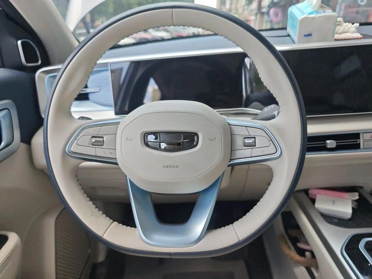 Geely Auto icon 2025 Linglong 1.5TD Ruyi Edition — миниатюра 10