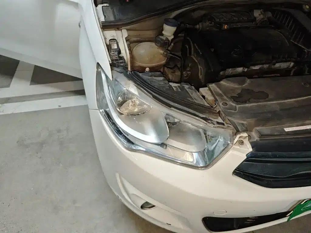 2015 Citroën Elysee Premium Edition 1.6L Manual Fashion Model — миниатюра 7