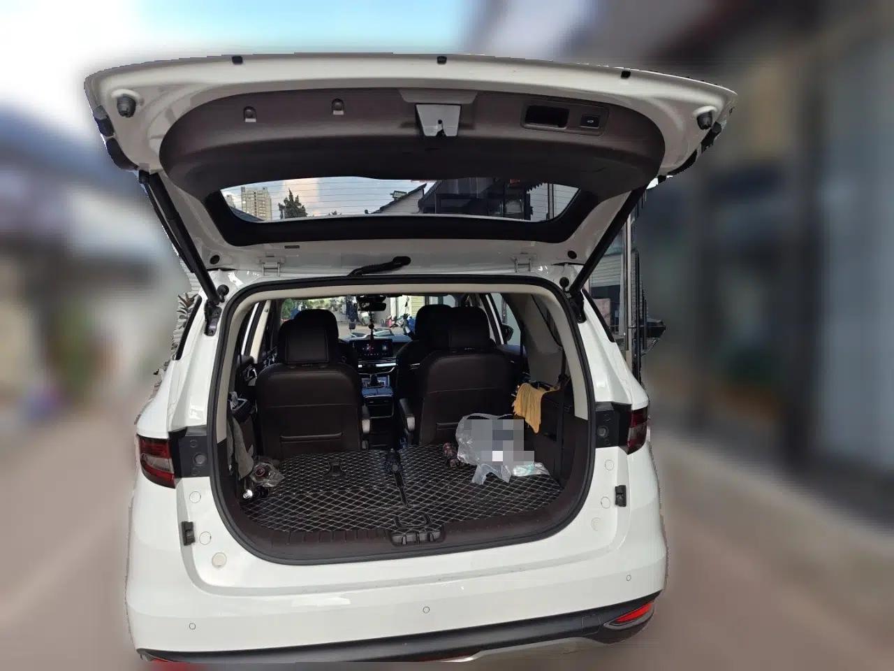 Geely Auto Jiajie New Energy 2021 ePro 1.5TD PHEV Deluxe Model — миниатюра 19