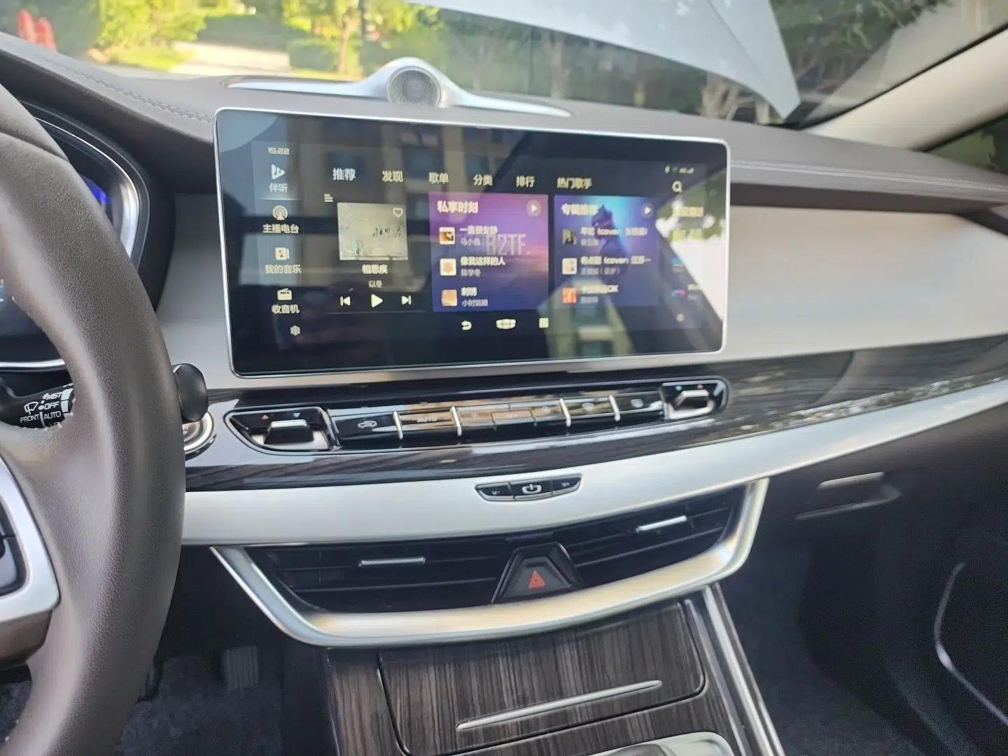 Geely Auto Jiajie 2021 Zhiqing 1.5TD DCT Luxury Model — миниатюра 13