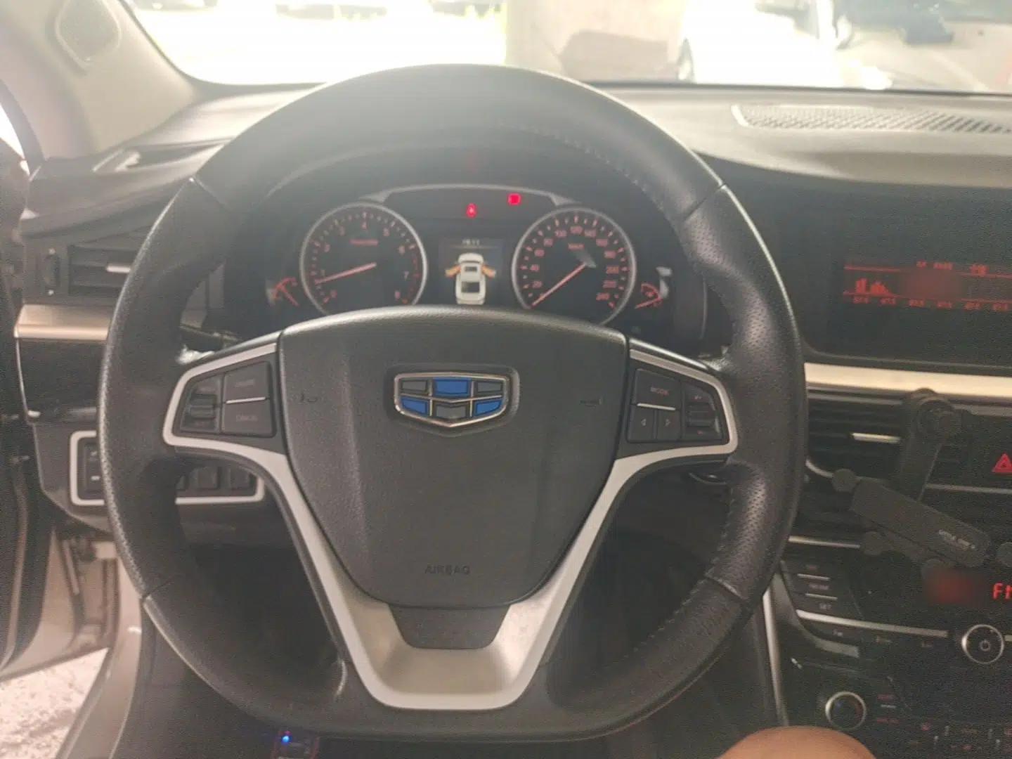Geely Auto Emgrand GT 2016 2.4L Comfort Version — миниатюра 13