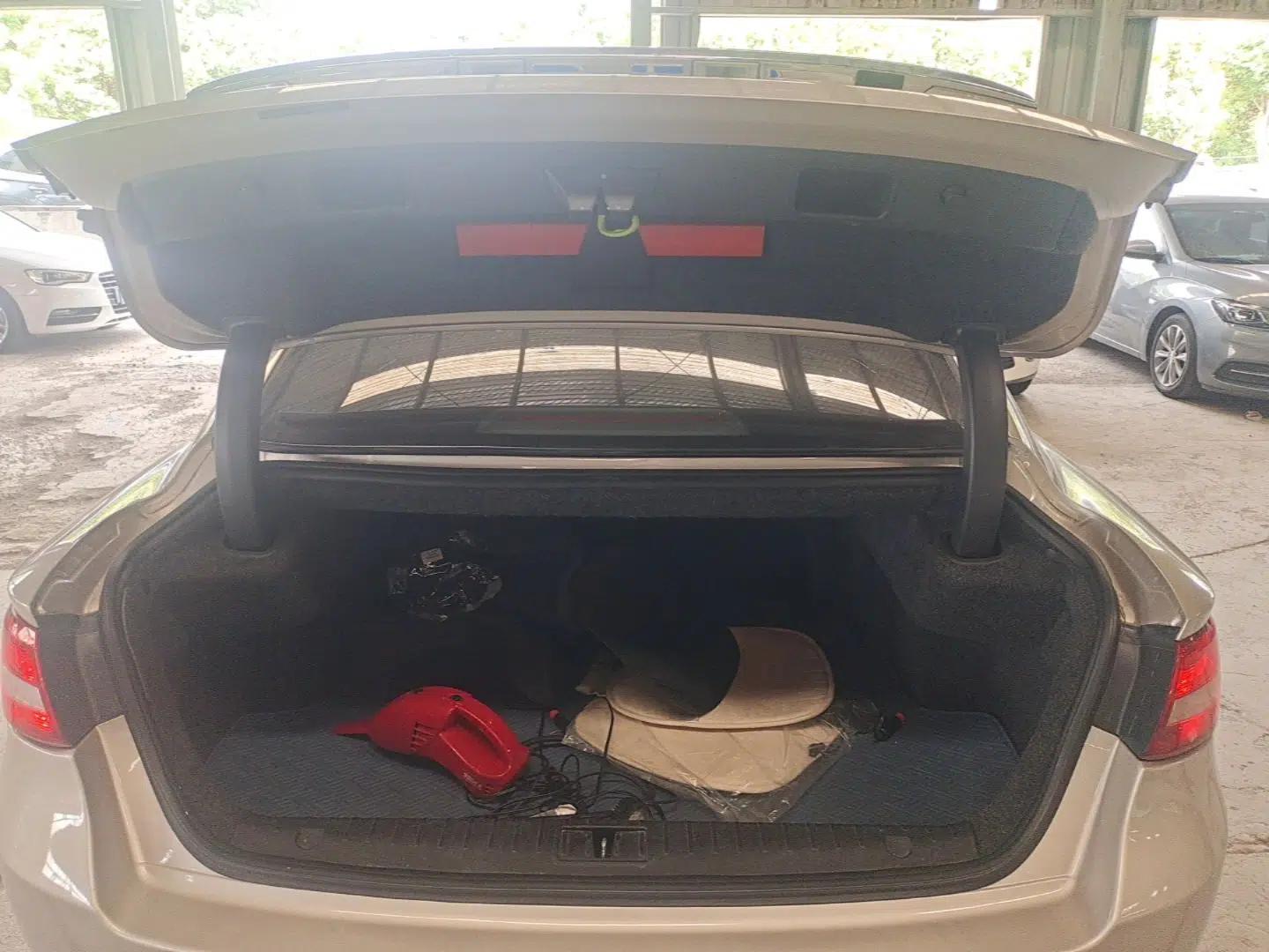Geely Auto Emgrand GT 2016 2.4L Comfort Version — миниатюра 22