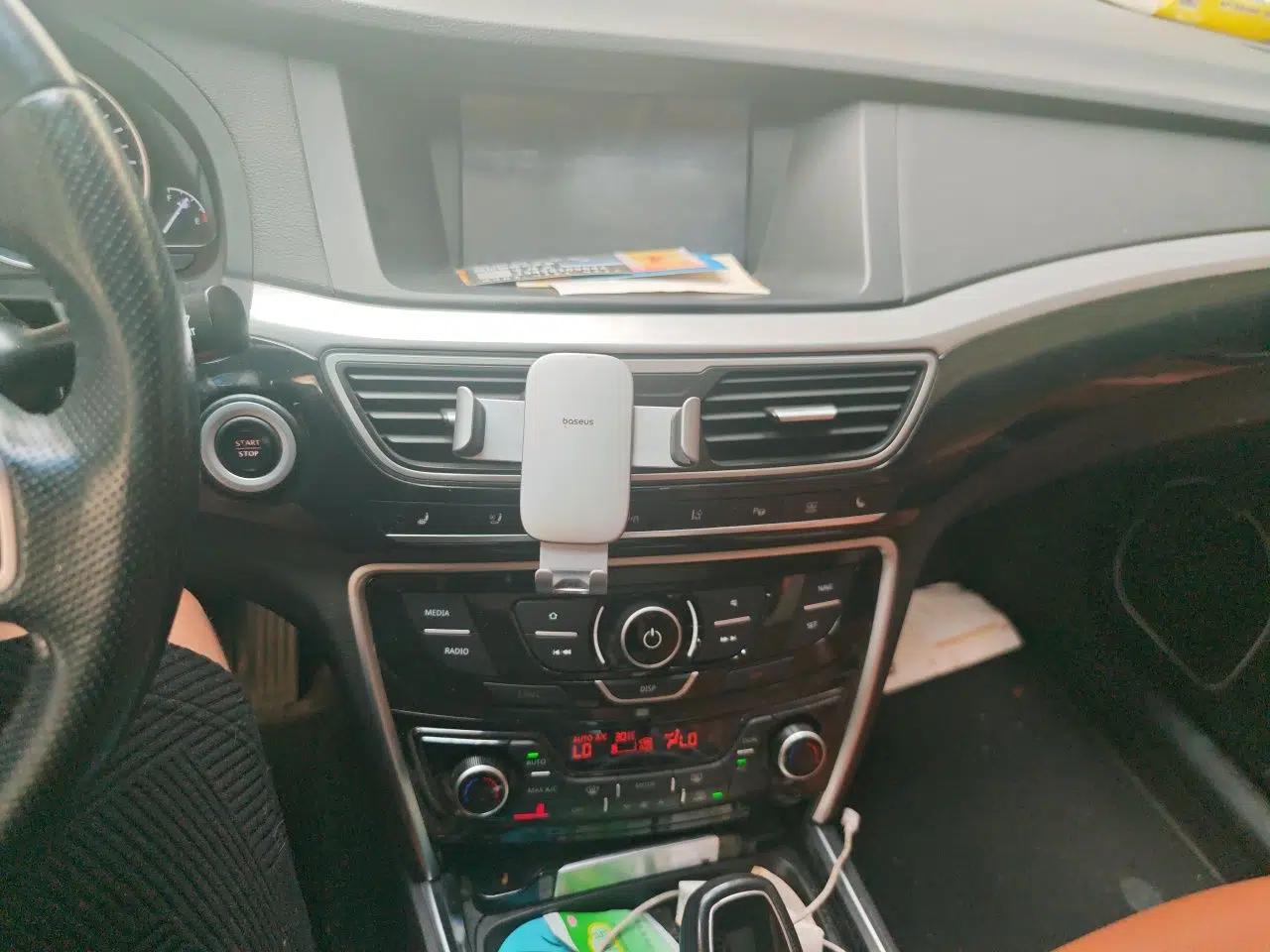 Geely Auto Emgrand GT 2015 1.8T Flagship Model — миниатюра 13