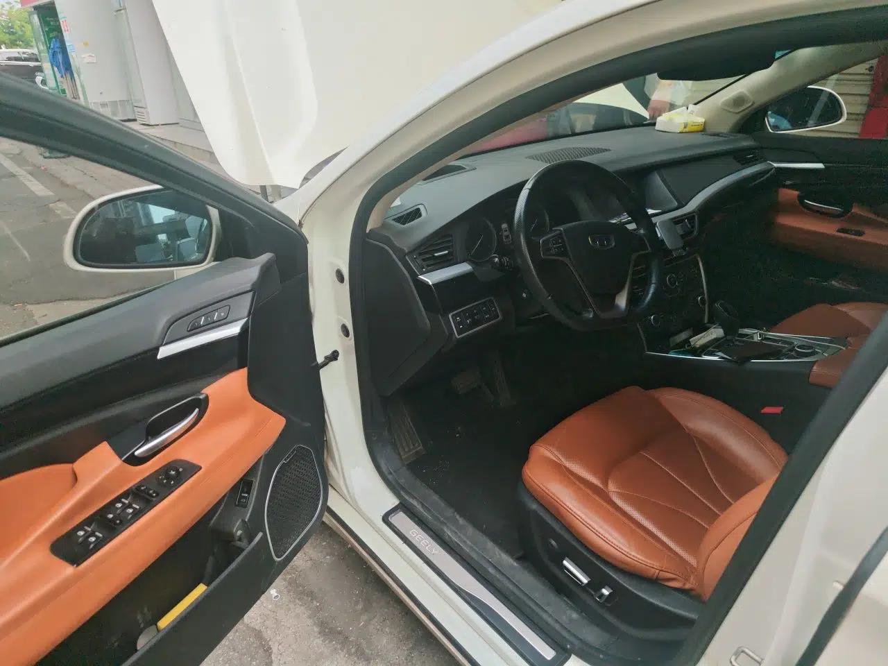 Geely Auto Emgrand GT 2015 1.8T Flagship Model — миниатюра 16