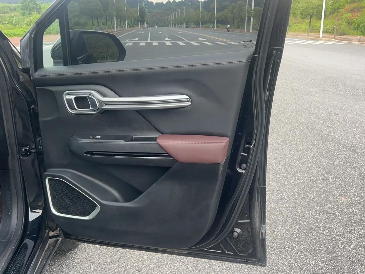Geely Auto Haoyue 2022 1.8TD DCT Luxury 7-Seater — миниатюра 36