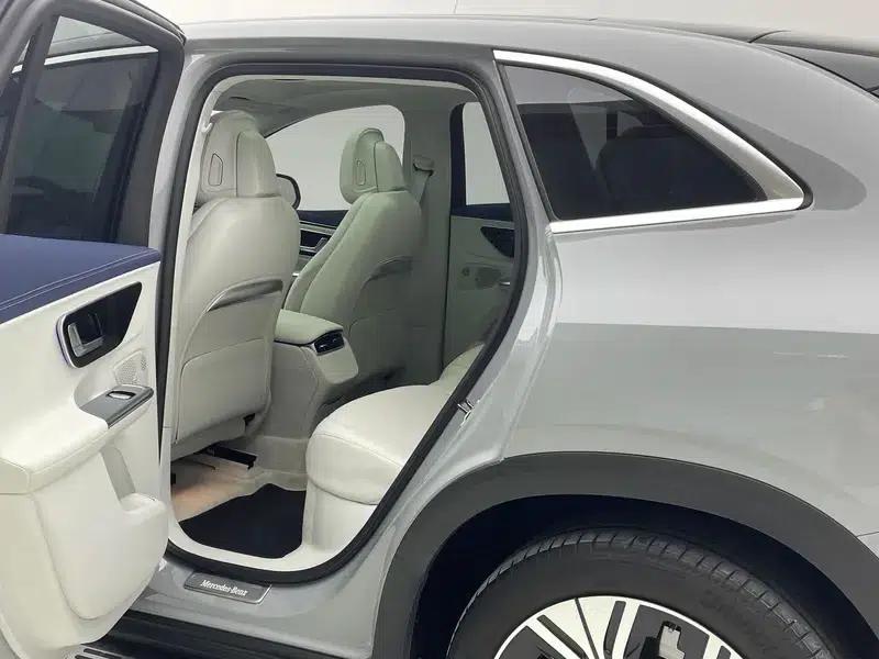2024 Mercedes-Benz EQE SUV 350 4MATIC Luxury Edition — миниатюра 18