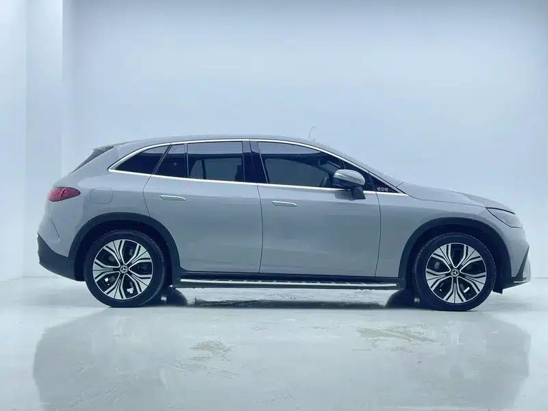 2024 Mercedes-Benz EQE SUV 350 4MATIC Luxury Edition — миниатюра 8