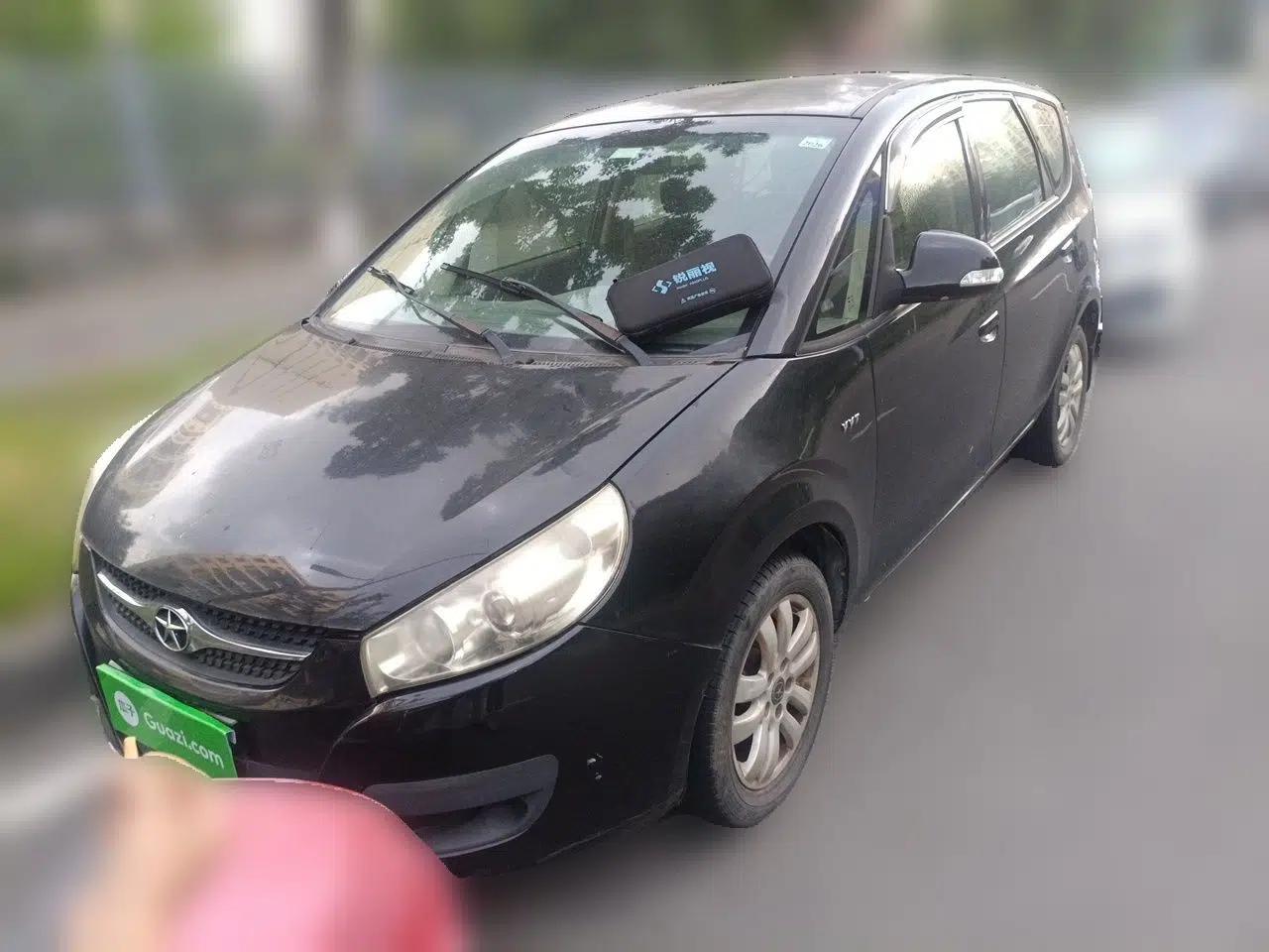 JAC Group Refine M2 2012 1.5L MT IKEA Comfort Edition — миниатюра 1