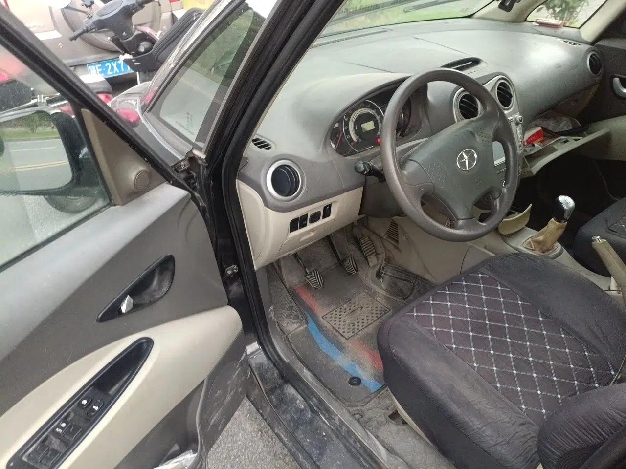 JAC Group Refine M2 2012 1.5L MT IKEA Comfort Edition — миниатюра 16