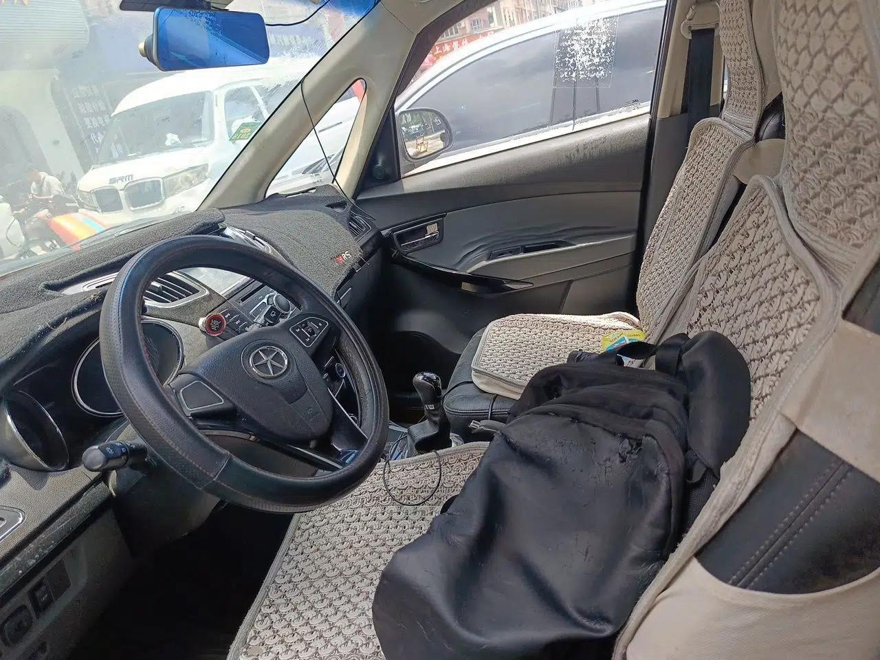 JAC Group Refine M2 Hyundai RS, registered in 2014, manual transmission, 5 seats, gasoline-powered. — миниатюра 15